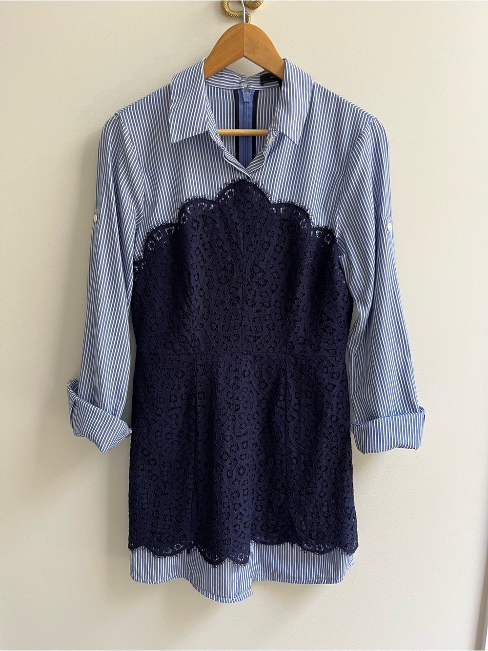 BCBGMaxazria Kaylin Blue Striped Lace Overlay Shirt Dress 8